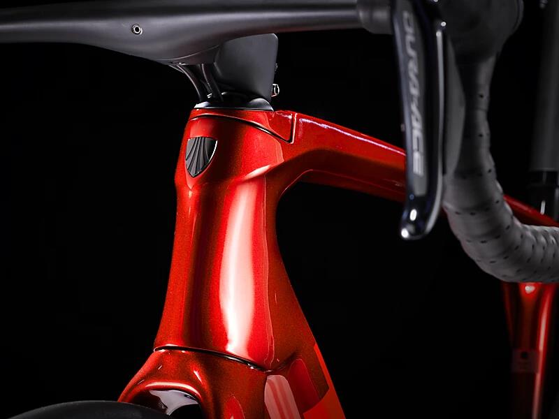 Emonda SLR 9 Metallic Red Smoke to Red Carbon Smoke