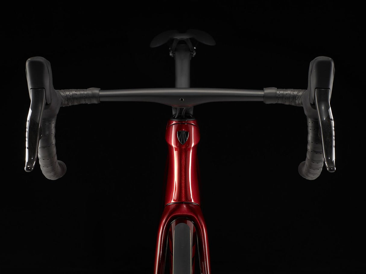 Emonda SLR 9 eTap Metallic Red Smoke to Red Carbon Smoke