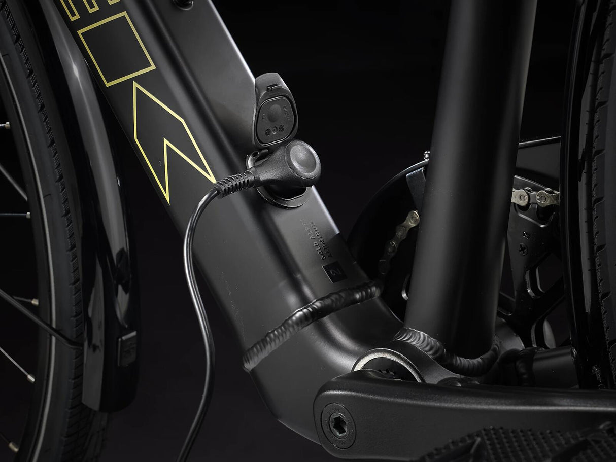 FX+ 2 Satin Trek Black