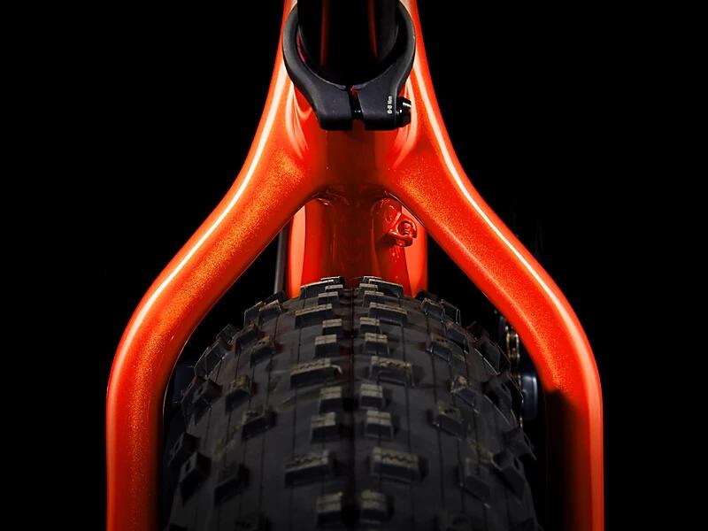 Farley 9.6 Lava