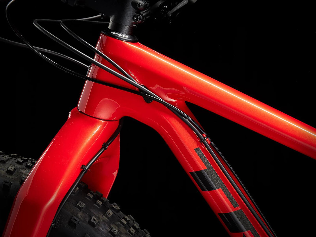 Farley 9.6 Lava