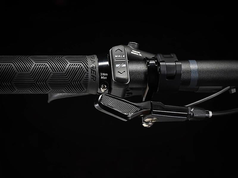 Fuel EXe 9.7 Matte Galactic Grey to Black Fade