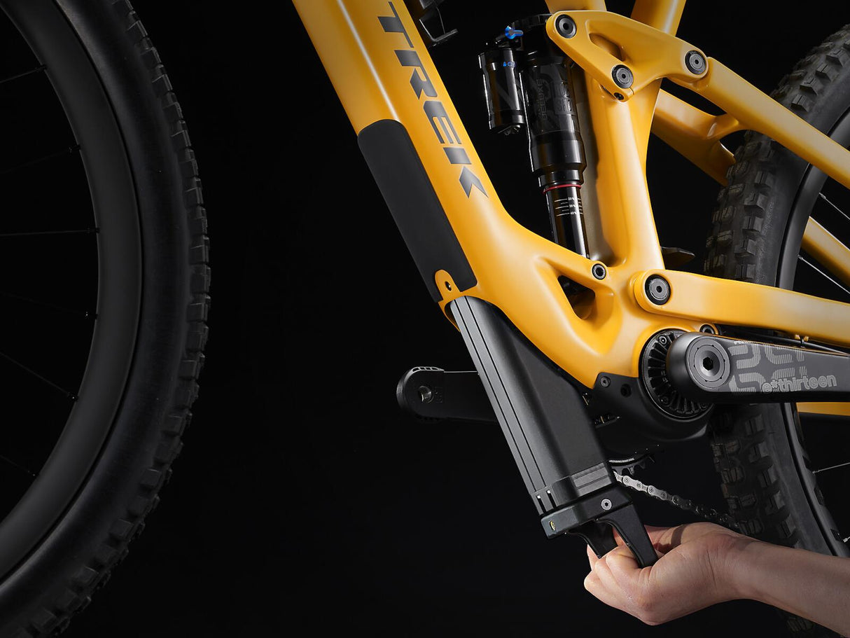 Fuel EXe 9.8 XT Satin Baja Yellow