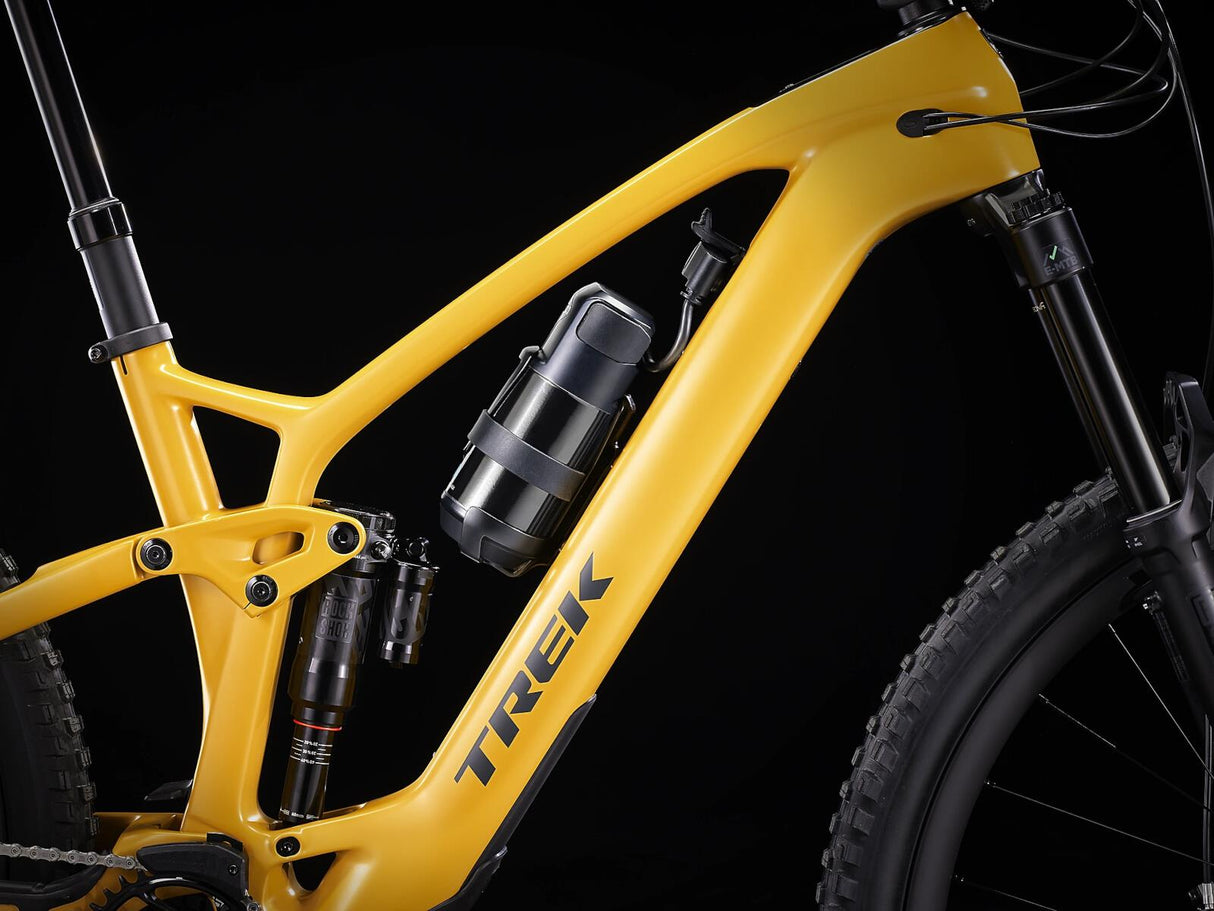Fuel EXe 9.8 XT Satin Baja Yellow