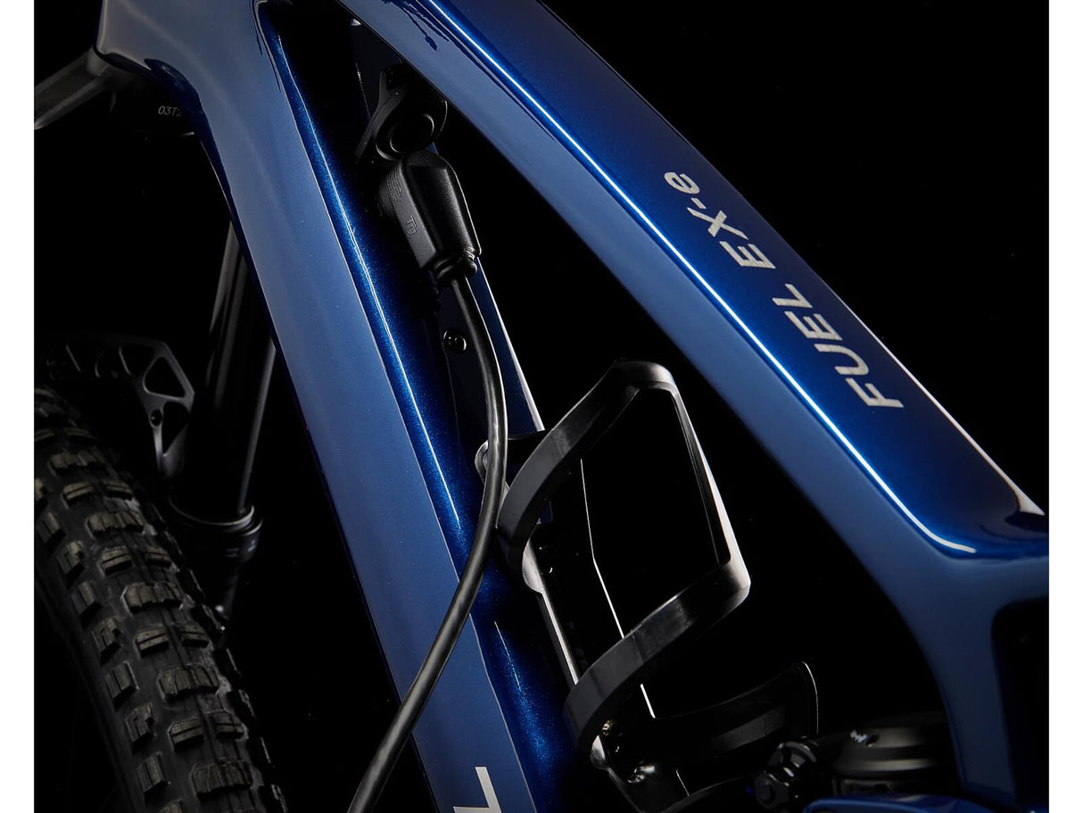 Fuel EXe 9.9 XTR Mulsanne Blue