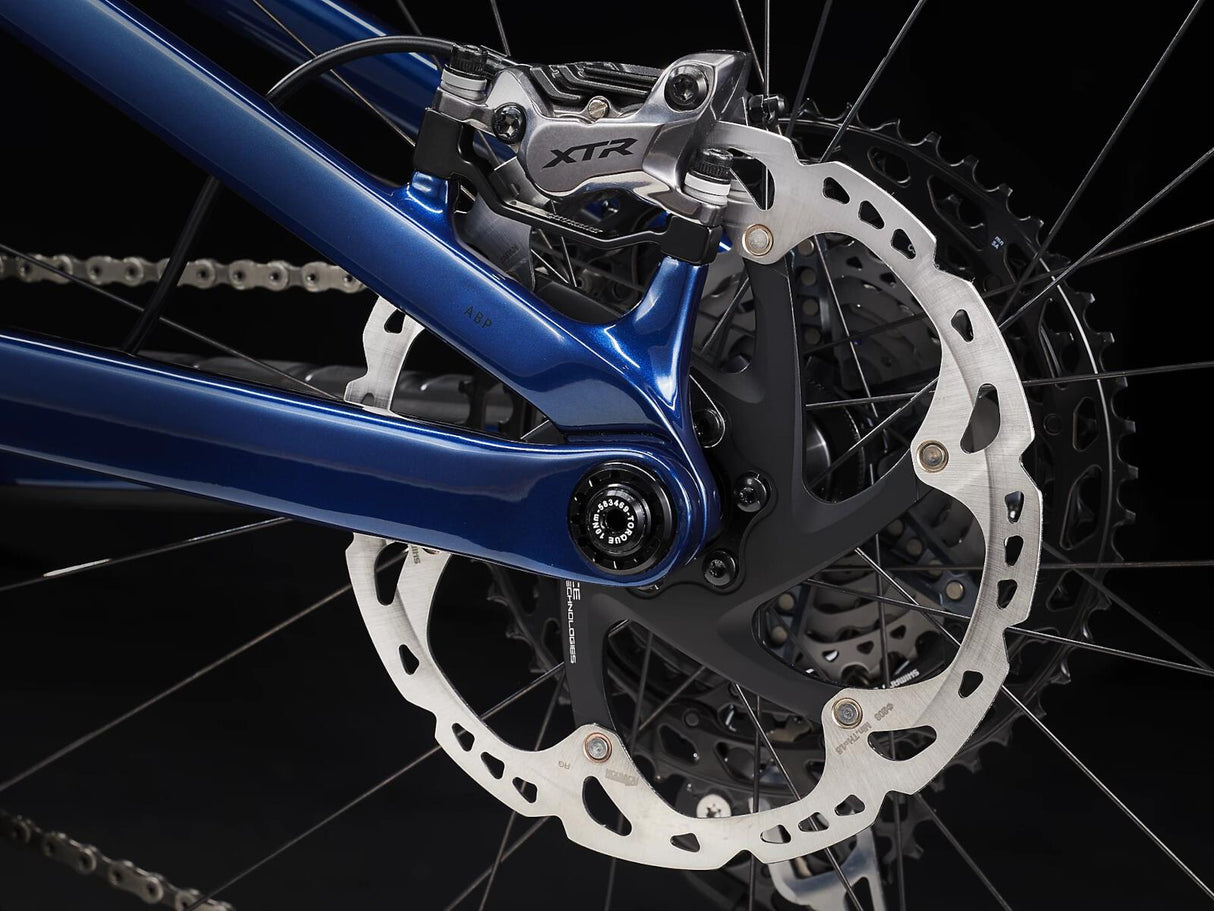 Fuel EXe 9.9 XTR Mulsanne Blue