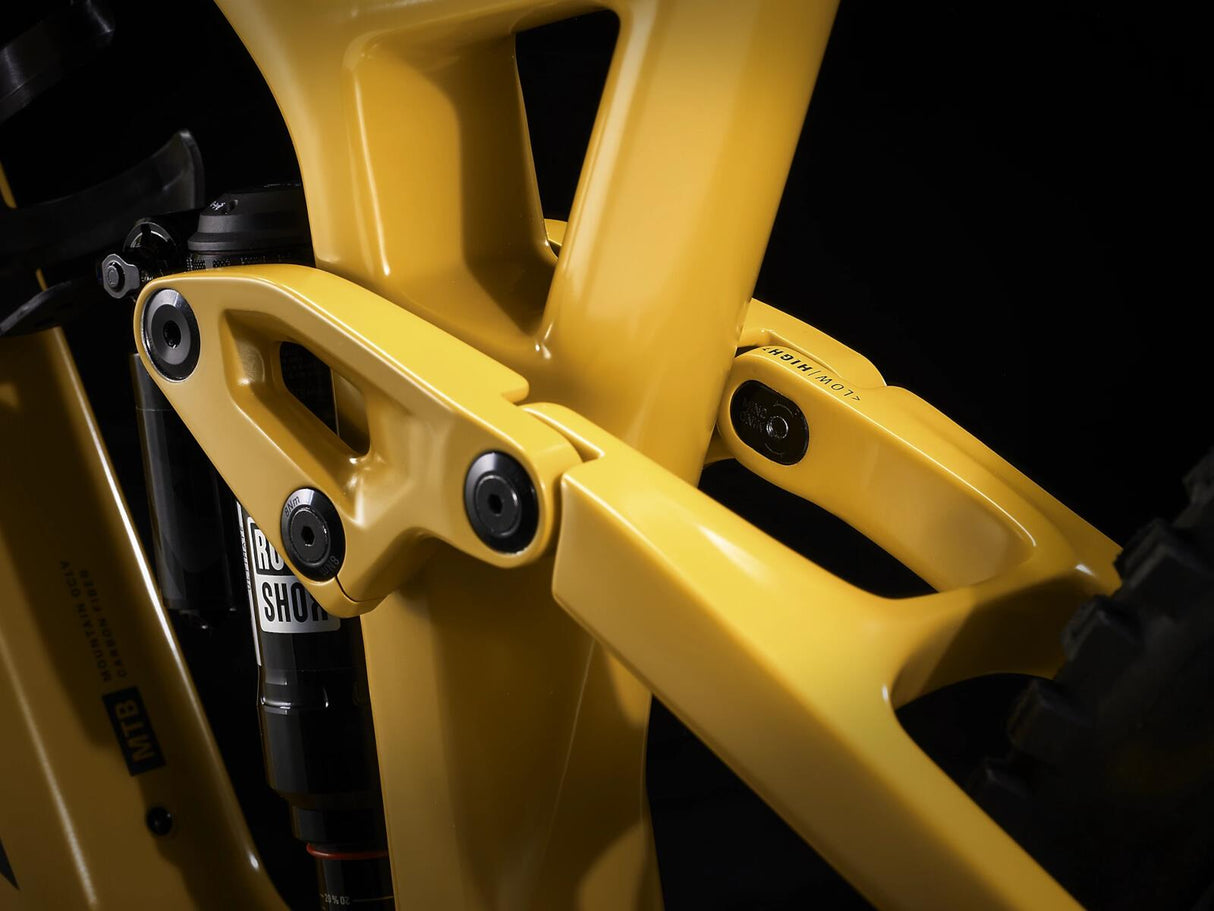 Fuel EXe 9.9 XTR Satin Baja Yellow