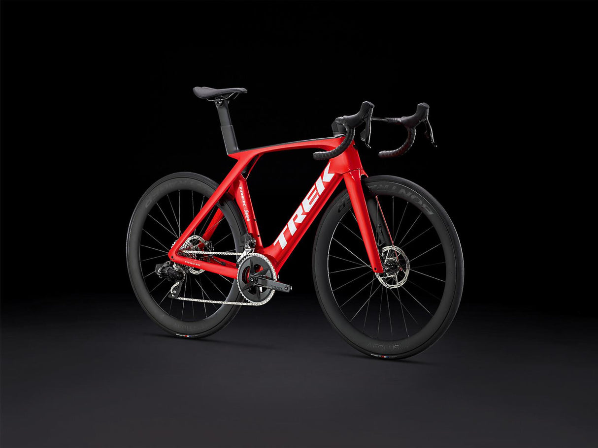 Madone SLR 6 eTap Gen 7 Viper Red