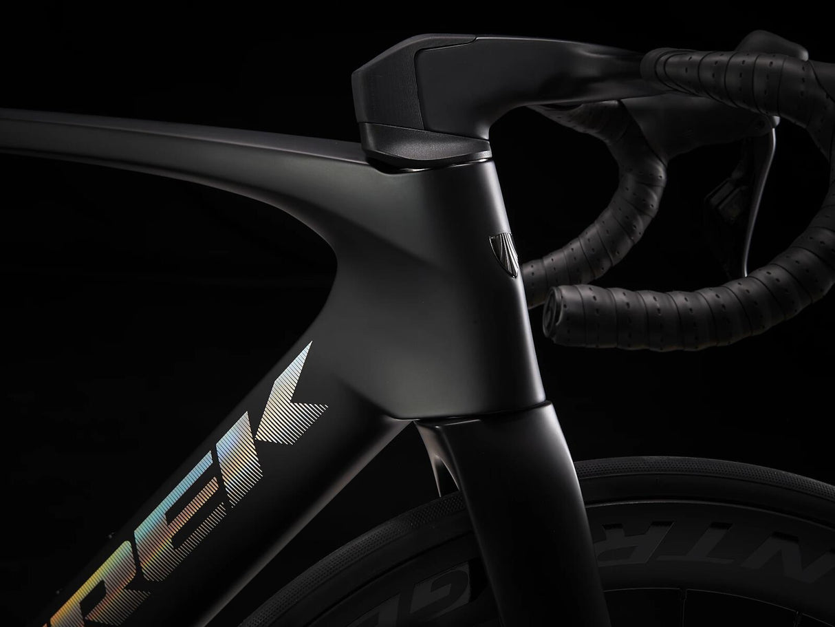 Madone SLR 7 Gen 7 Deep Smoke