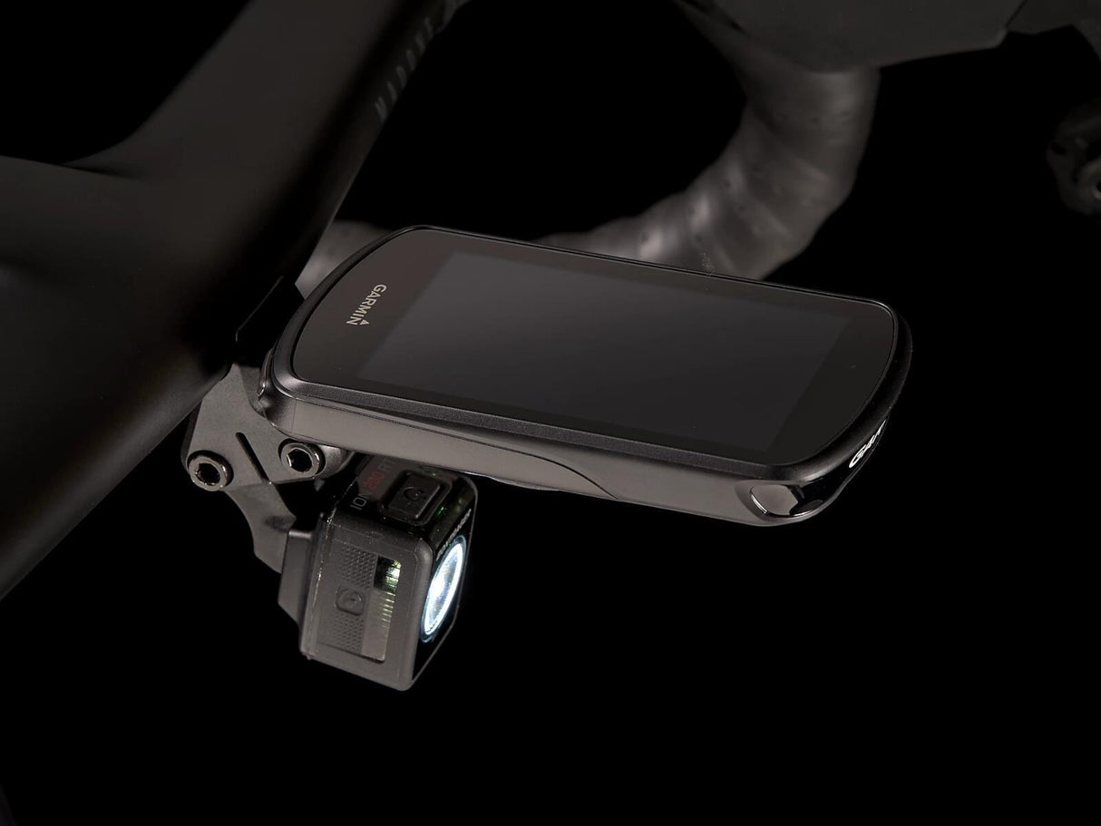 Madone SLR 9 Gen 7 Metallic Red Smoke to Red Carbon Smoke