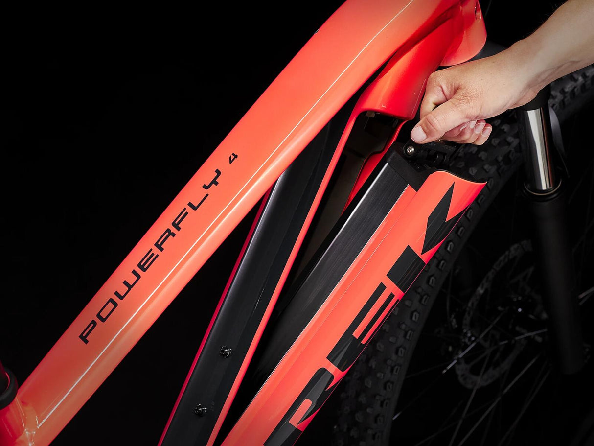 Powerfly 4 625w Gen 4 Living Coral /Solid Charcoal