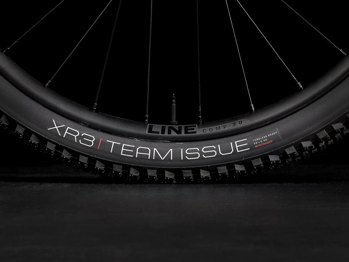 Powerfly 7 Gen 4 Crimson/Lithium Grey