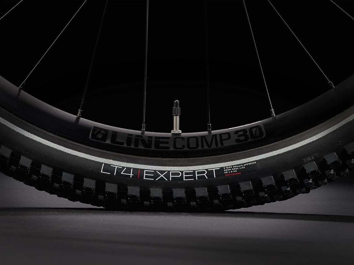 Powerfly Sport 7 Equipped Gen 3 Matte Dnister Black /Gloss Trek Black