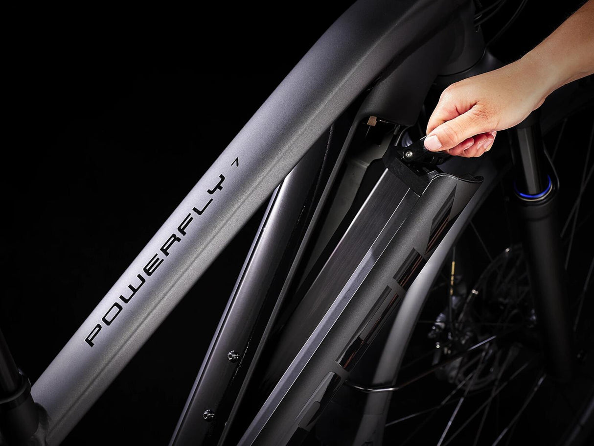 Powerfly Sport 7 Equipped Gen 3 Matte Dnister Black /Gloss Trek Black