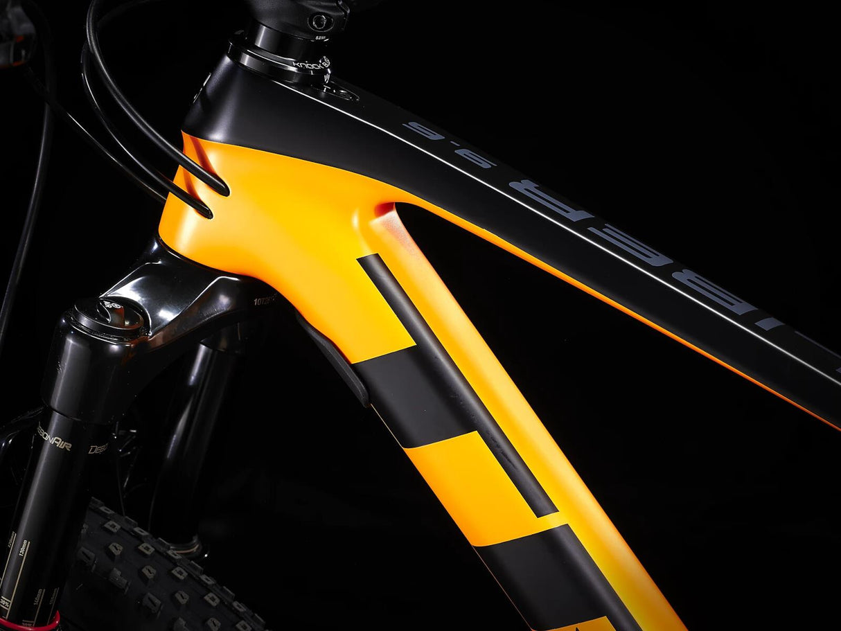 Procaliber 9.6 Satin Marigold/Deep Smoke
