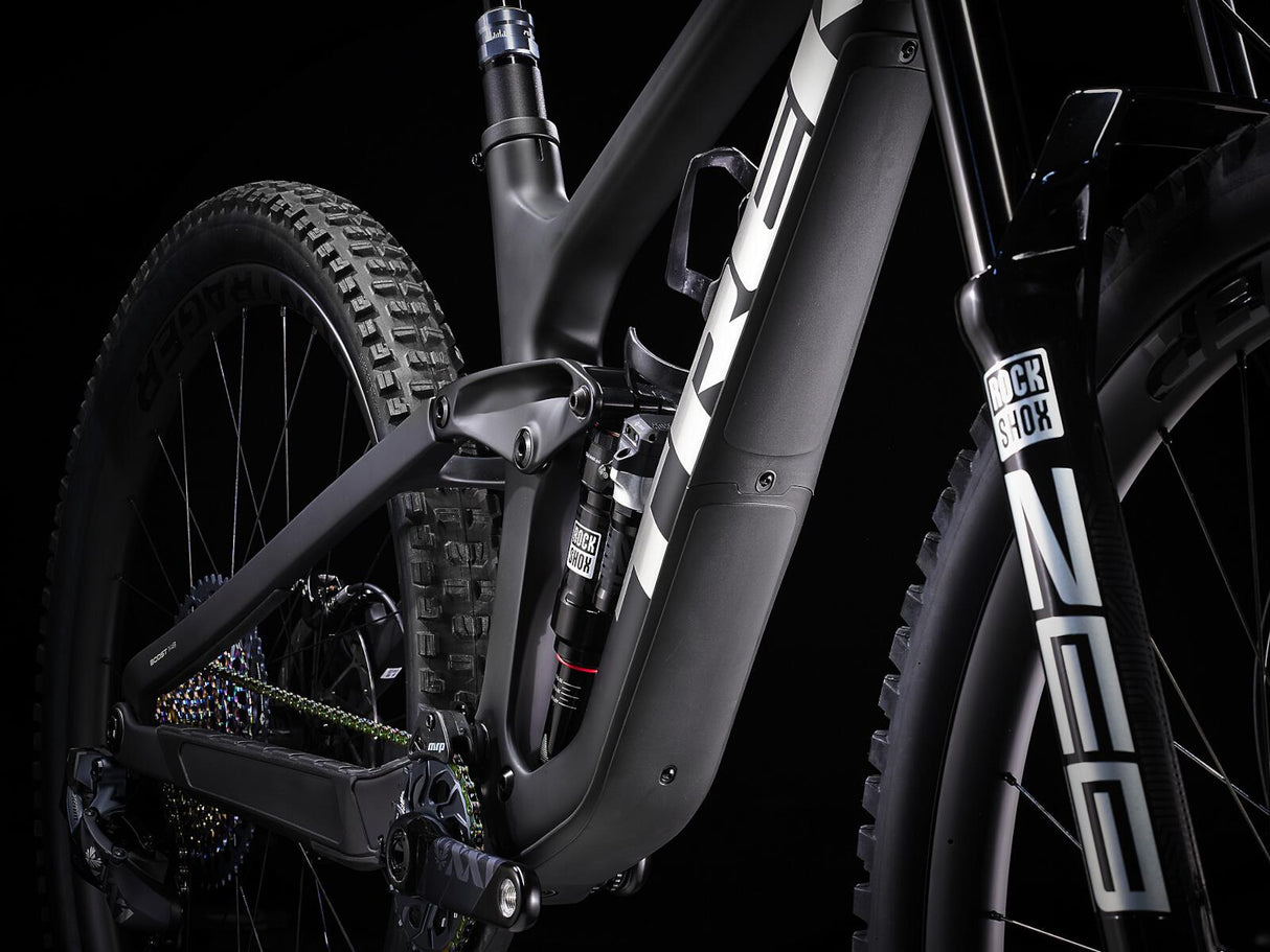 Slash 9.9 XX1 Flight Attendant Matte Deep Smoke