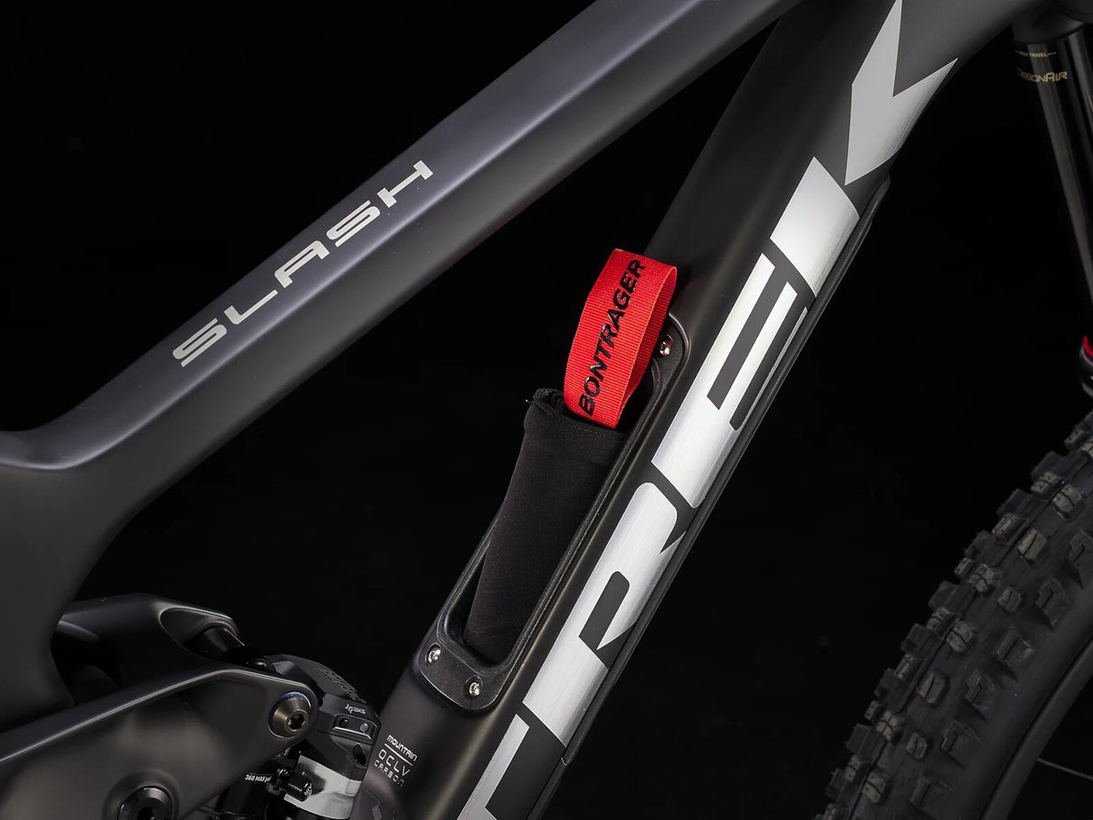 Slash 9.9 XX1 Flight Attendant Matte Deep Smoke