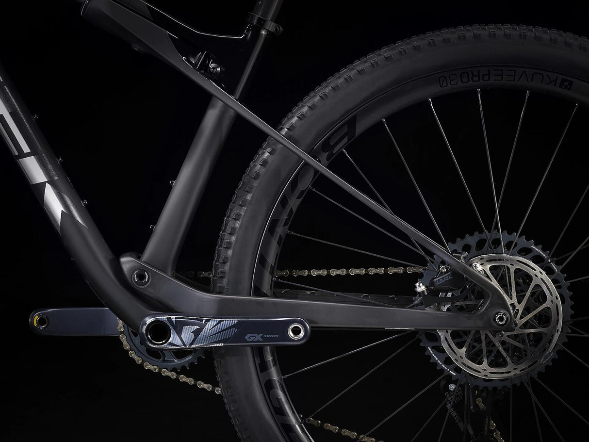 Supercaliber 9.8 GX AXS Matte Raw Carbon/Gloss Trek Black