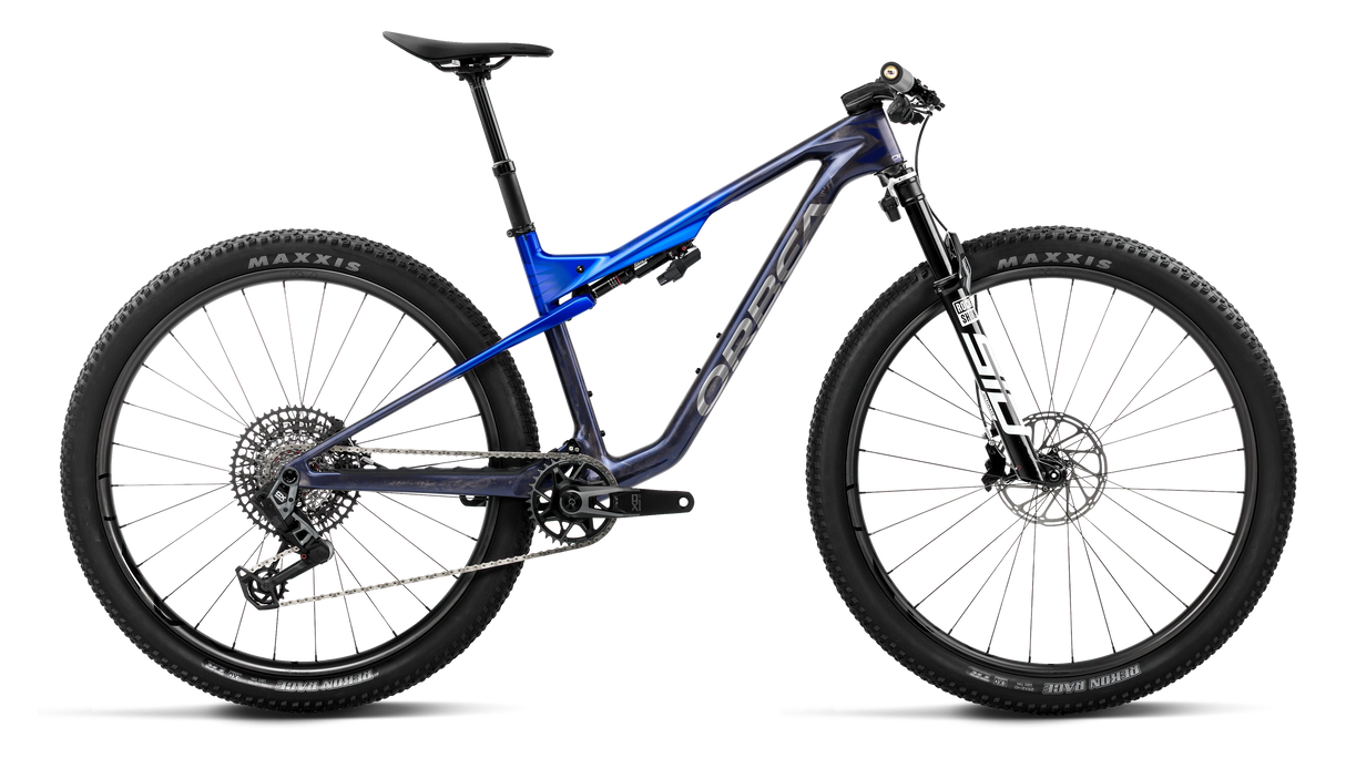 OIZ M10 AXS - Noctiluca Carbon View/Cobalt Blue (Gloss)