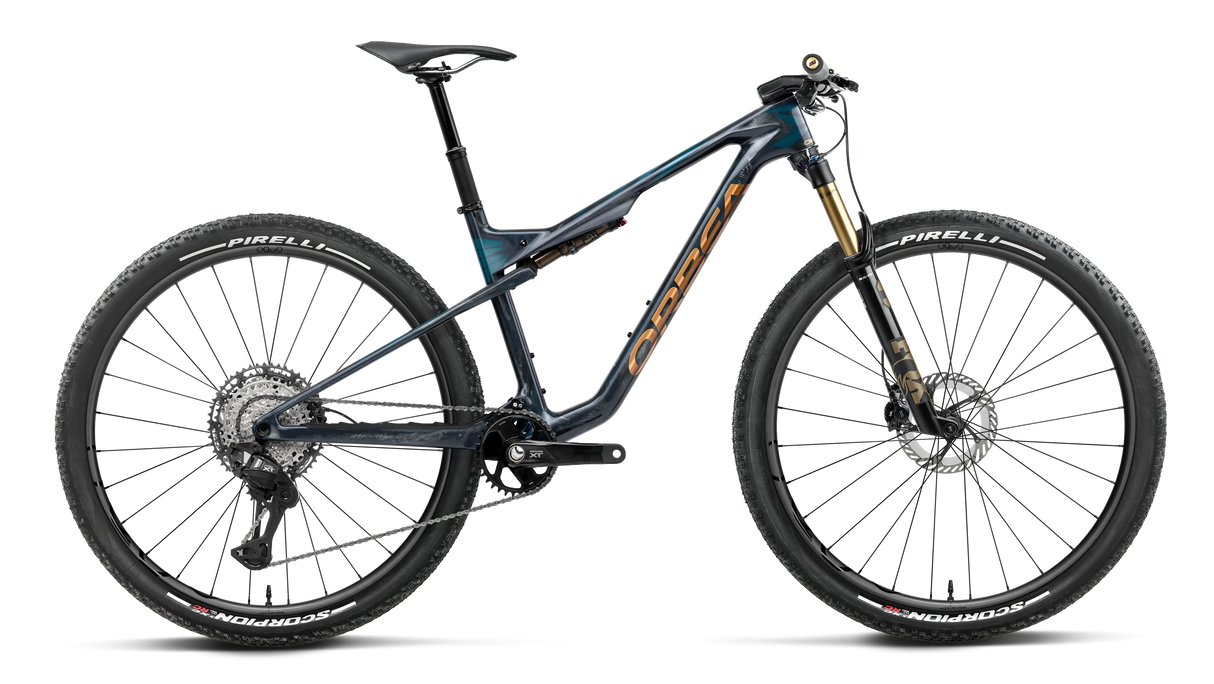 OIZ M-Pro - Fuel Carbon View/Titan Gold (Gloss)