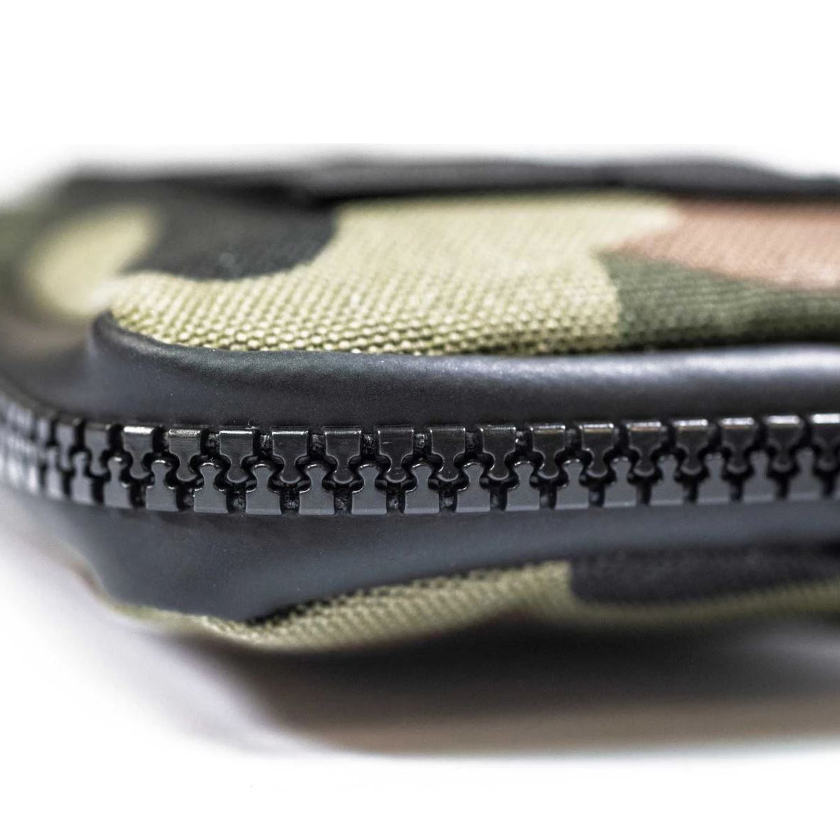 Essentials Case - Camo