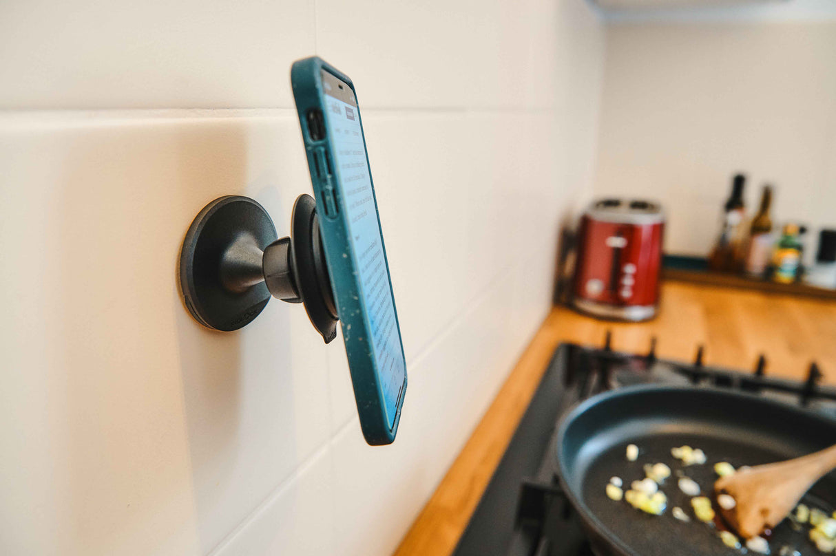 VACUUM wall base - white