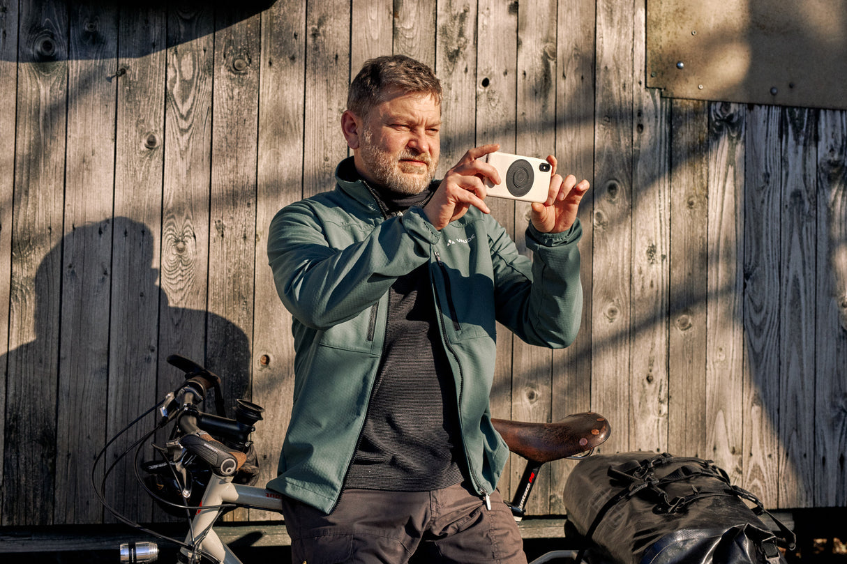 VACUUM Uni Phone Patch - black