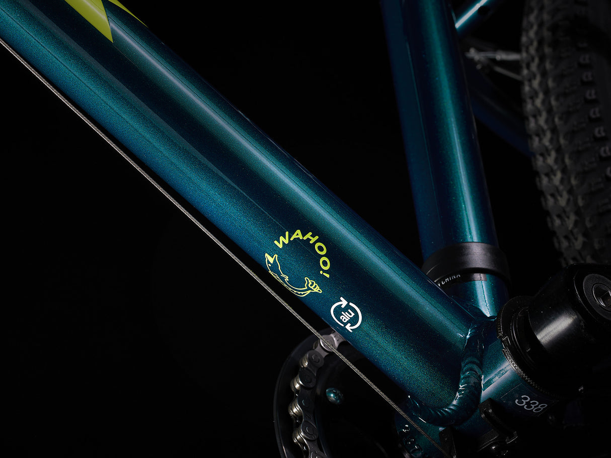 Wahoo 24 Dark Aquatic