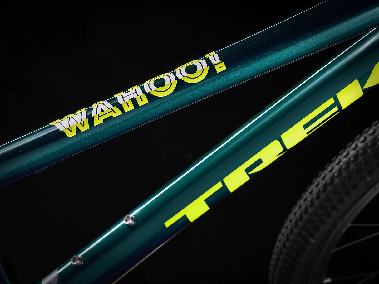 Wahoo 24 Dark Aquatic