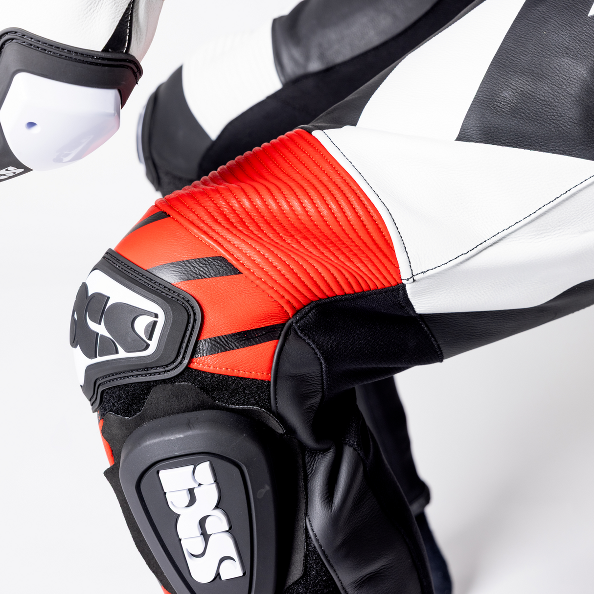 iXS-Ace 1.0 Lederkombi Zweiteiler - schwarz-weiss-rot-37