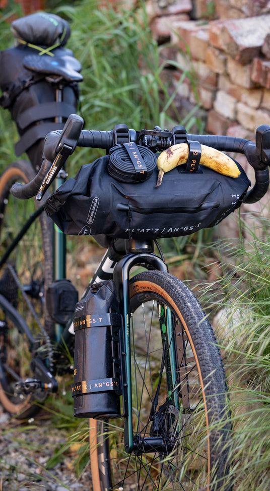 Gravel Bike mit Bikepacking Taschen