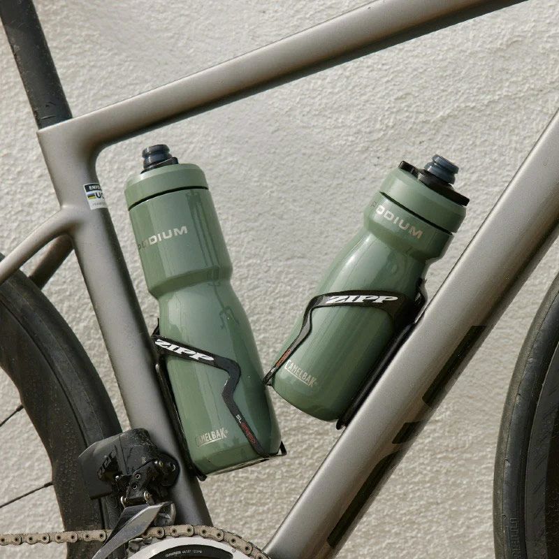 Podium Vacuum Edelstahl Flasche 650 ml - moss