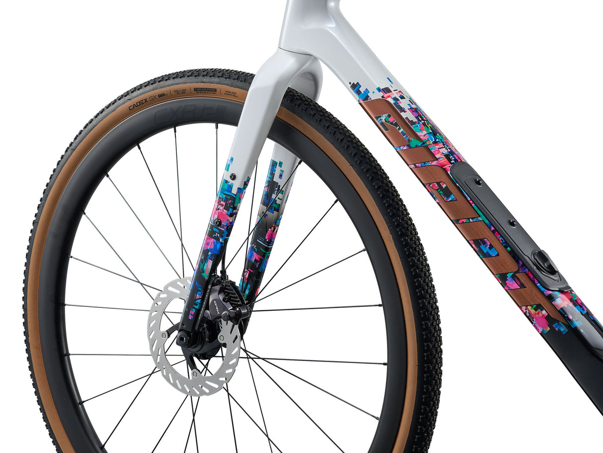 Revolt Advanced 0 SE - Radio Spectrum