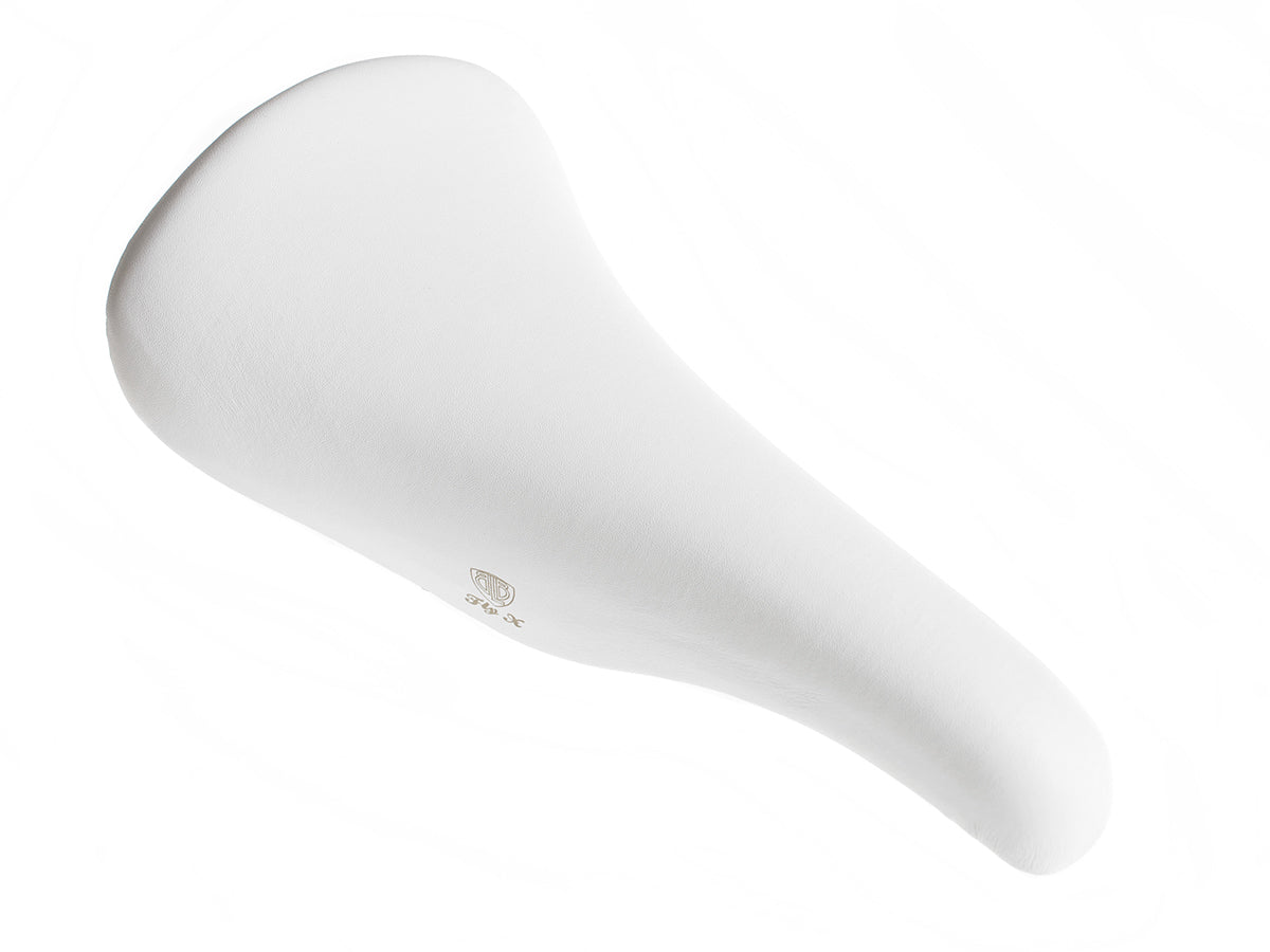 Fly X Sattel Vegan Microfibre - weiss