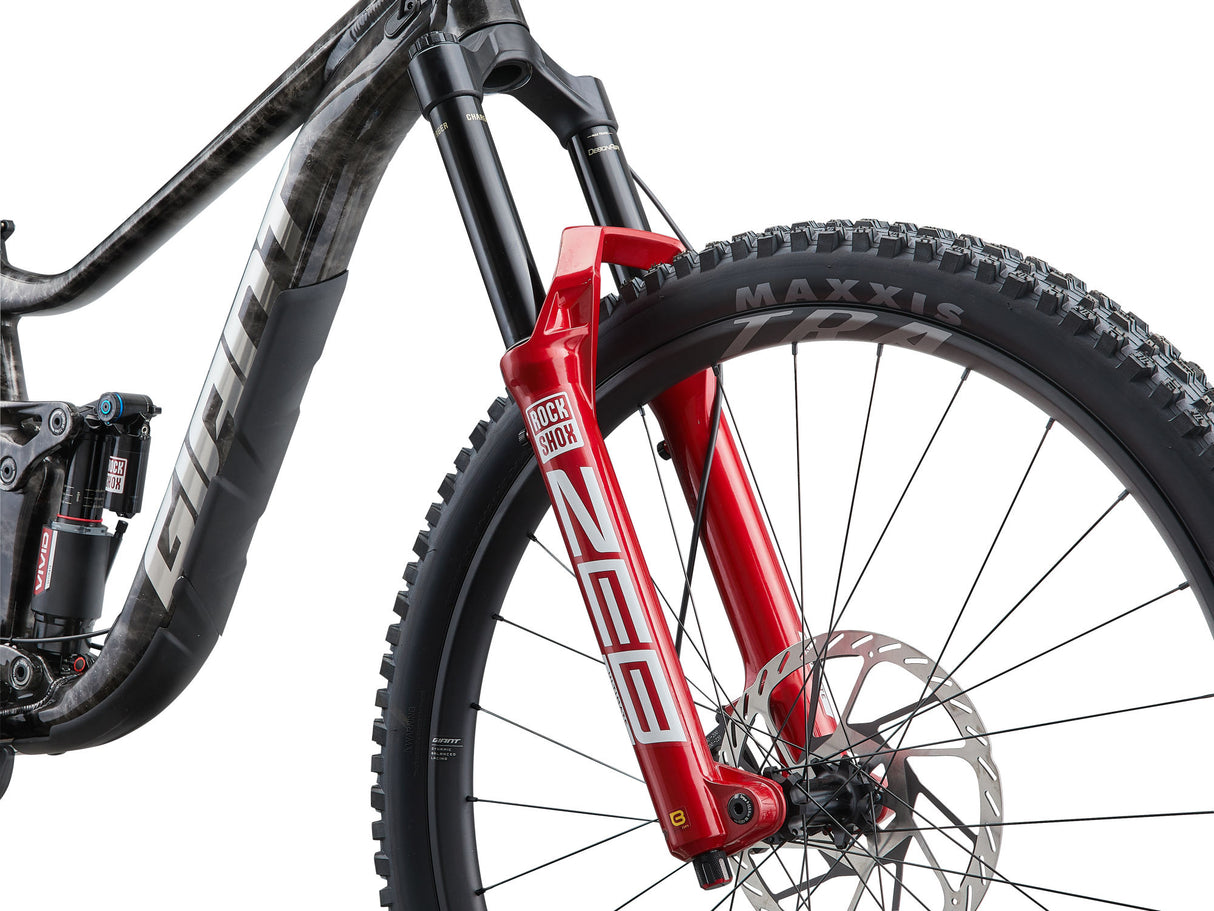 Reign SE - Black Lightning