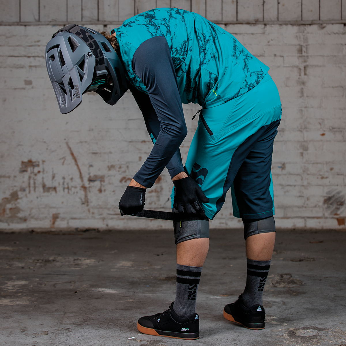 Trigger Fahrradhose kurz - Türkis/Schwarz iXS