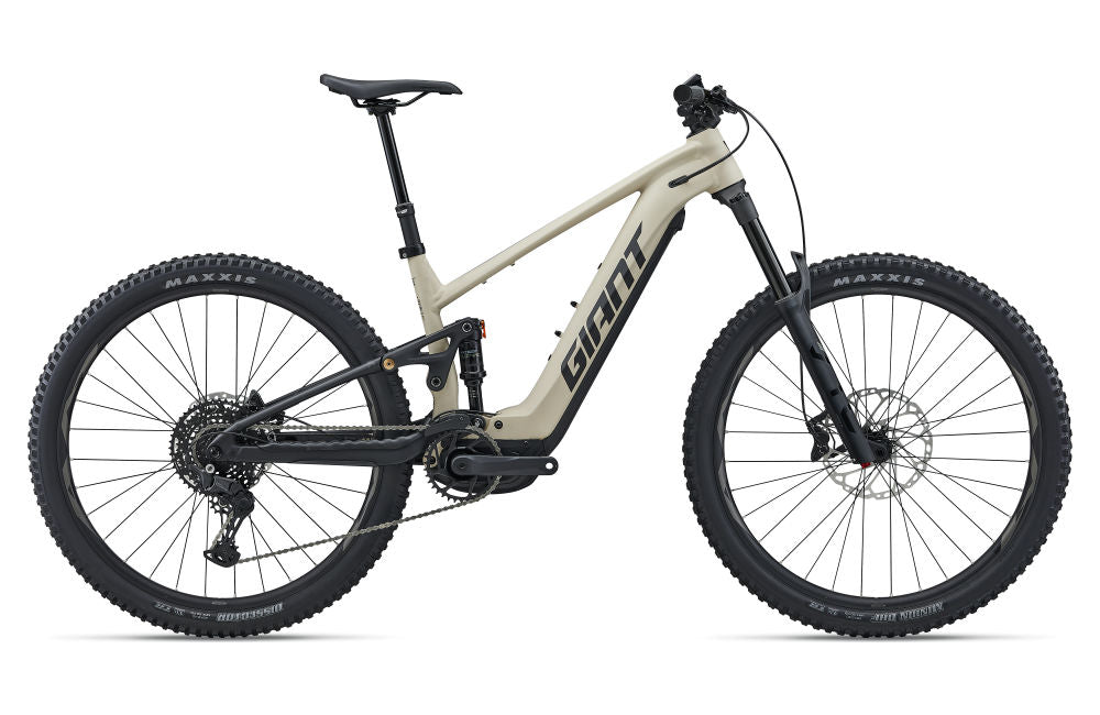 Stance E+ 1 - Almond/Black