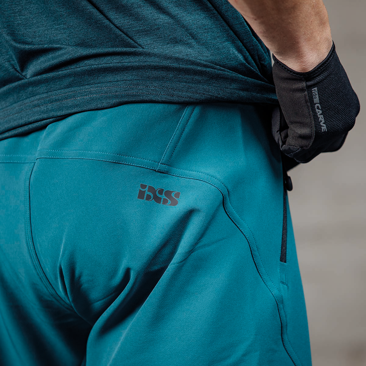 Carve Evo Fahrradhose kurz - Türkis iXS