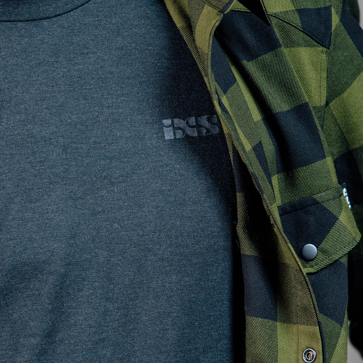 Flow Tech T-Shirt mit Brandlogo - Schwarz iXS