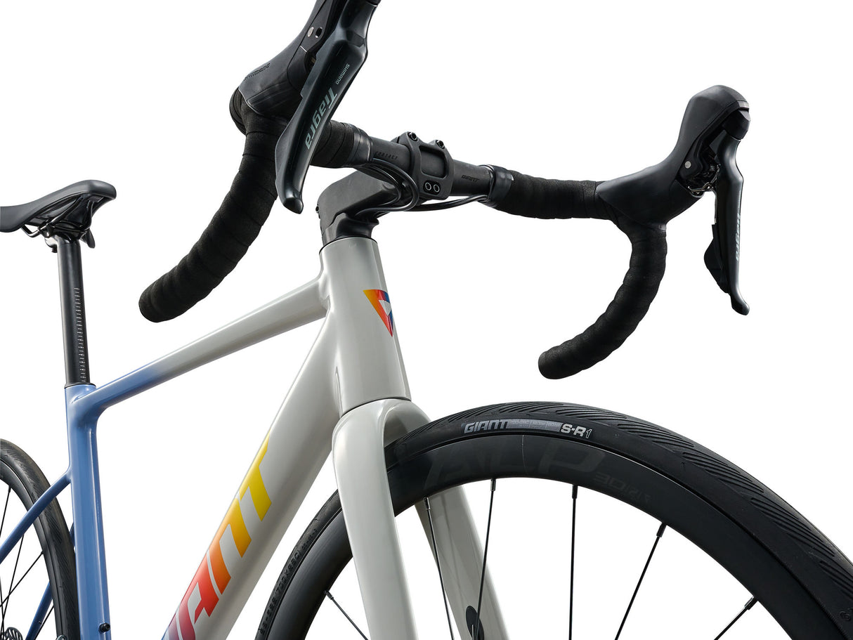 Contend SL 1 - Birch Gray