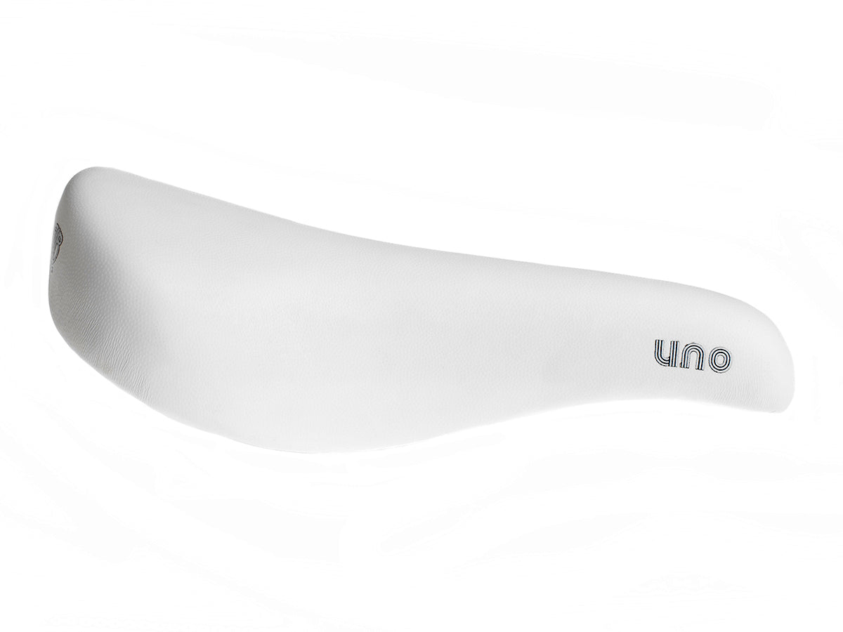 Uno Vintage Sattel Vegan Microfibre - weiss
