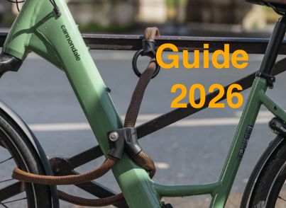 Fahrradrahmen abgeschlossen mit modernem, sicheren Fahrradschloss