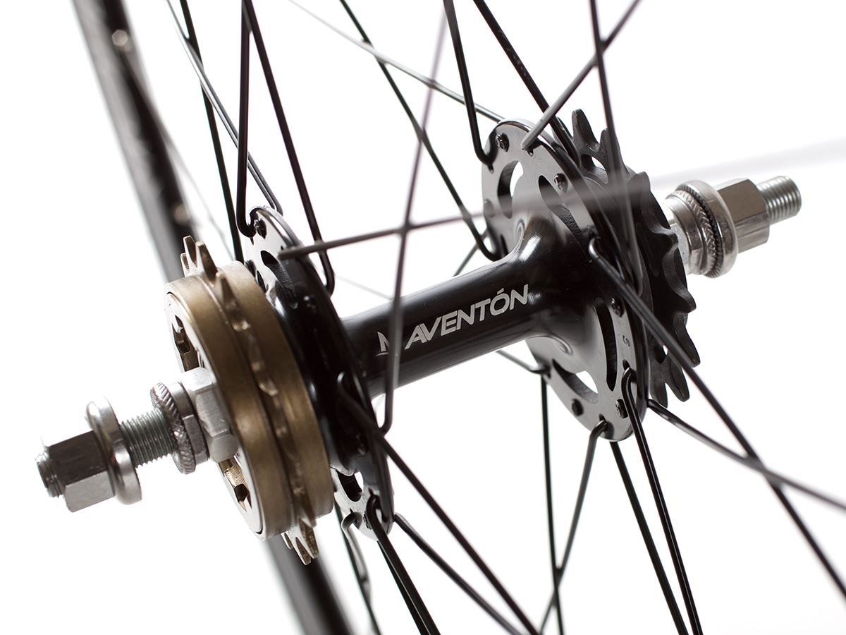 Push Flip Flop Laufradsatz 700c inkl. Reifen