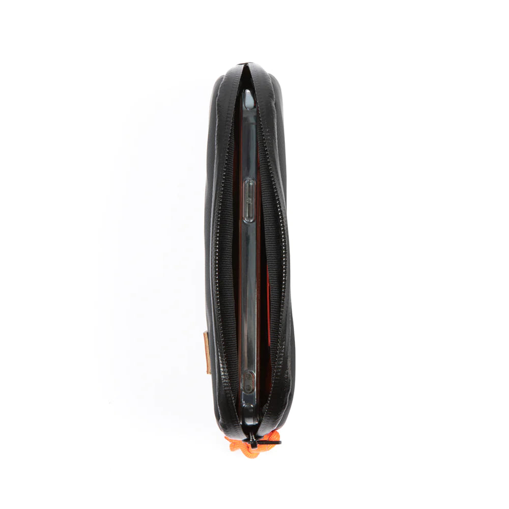 Travel Pouch - schwarz
