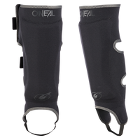 STRAIGHT Shin Guard V.23 noir