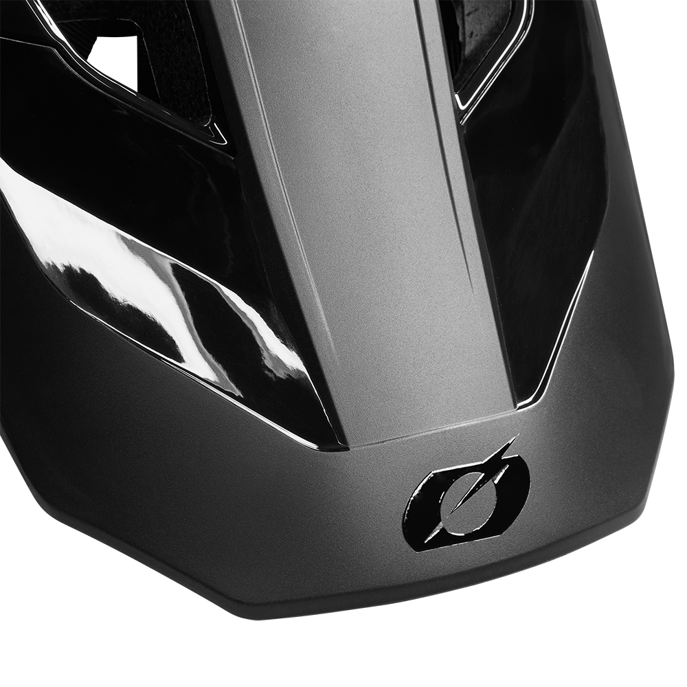 MATRIX Helmet SOLID V.23 black