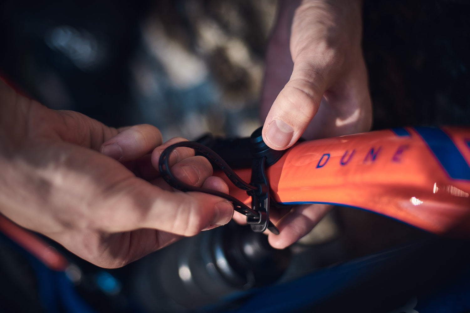 TWIST Uni Base - black