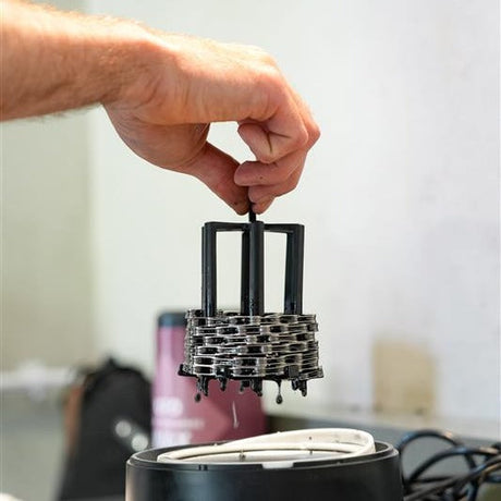 UFO WAX Chain Hanger