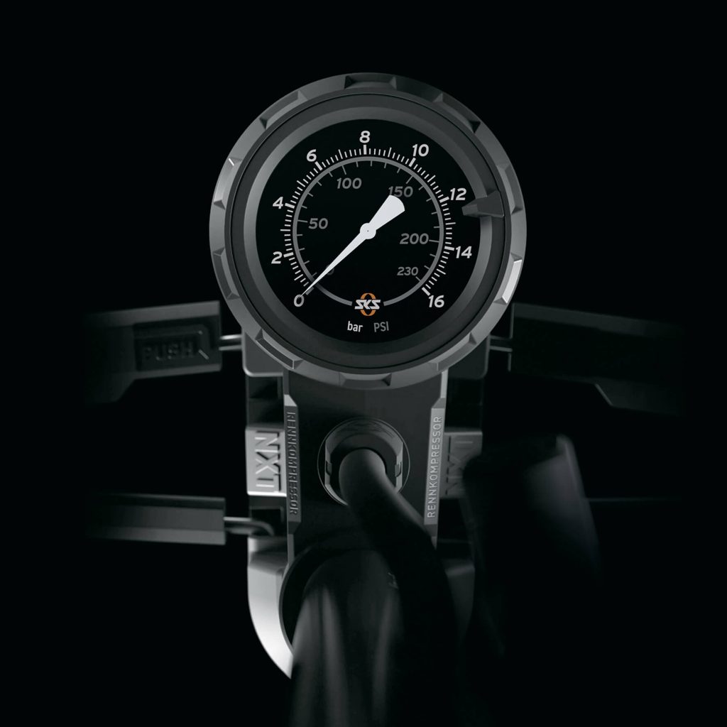 Rennkompressor NXT - Analoges Manometer