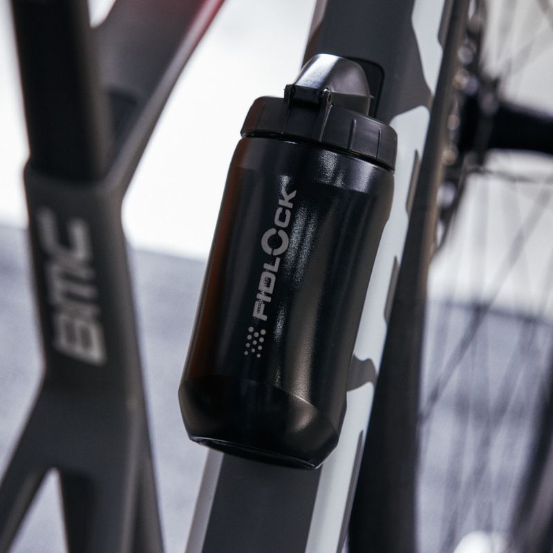 TWIST bottle 450 + bike base - black